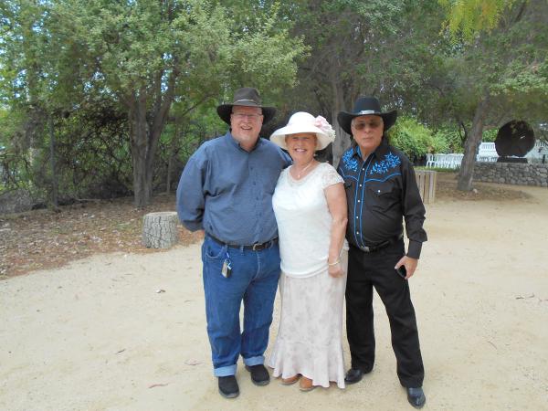 Groom's brother and parents